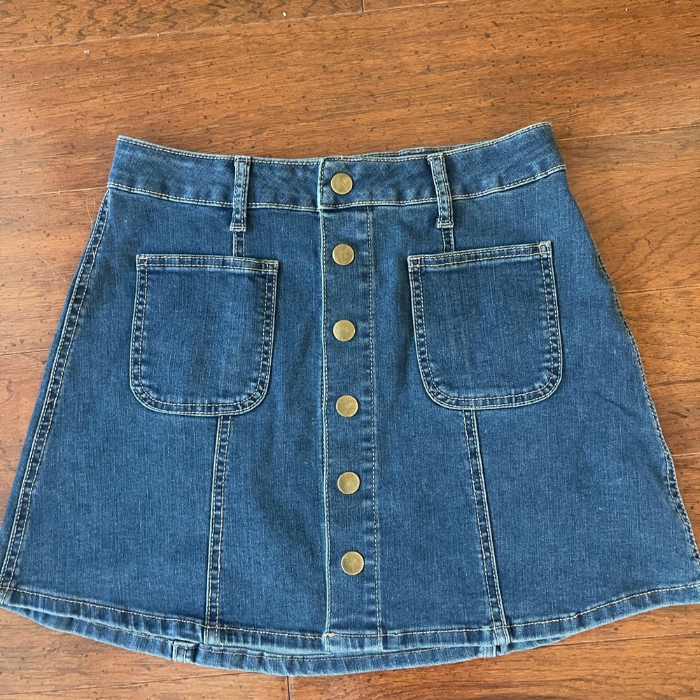 Denim skirt